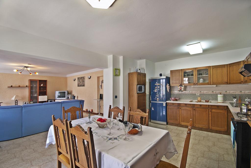 Apartments Elda Rovinj Room photo