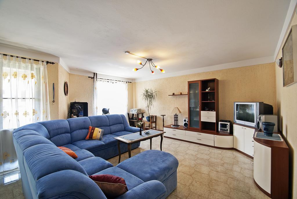 Apartments Elda Rovinj Room photo